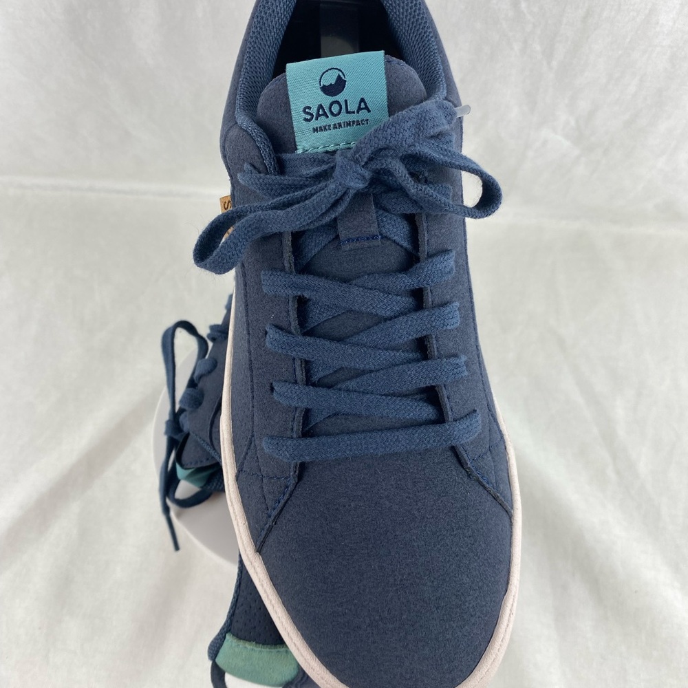 Saola Women's Navy Sneakers Size 8
